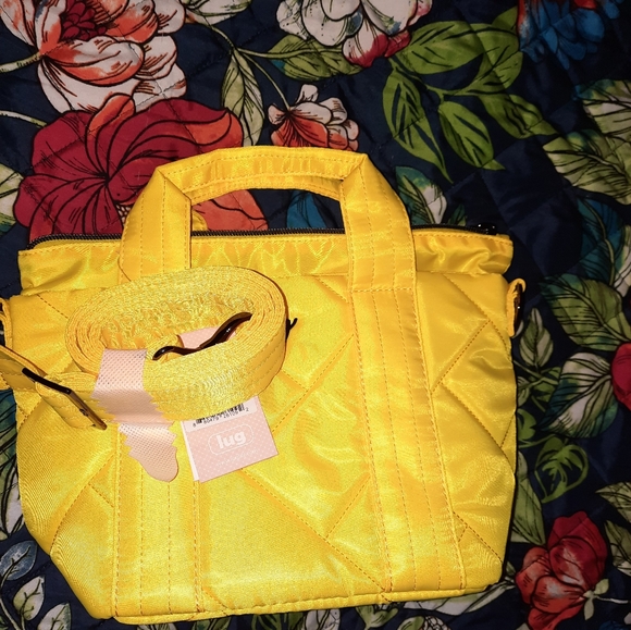 Lug Mini Dory Yellow NWT - Picture 4 of 5